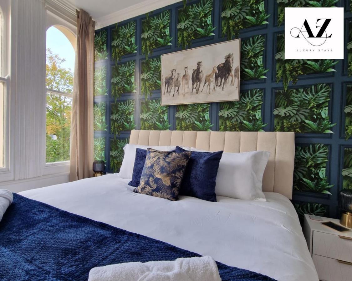 Apartment Two Bedroom Mansion House By Az Luxury Newmarket With Parking And Wifi *